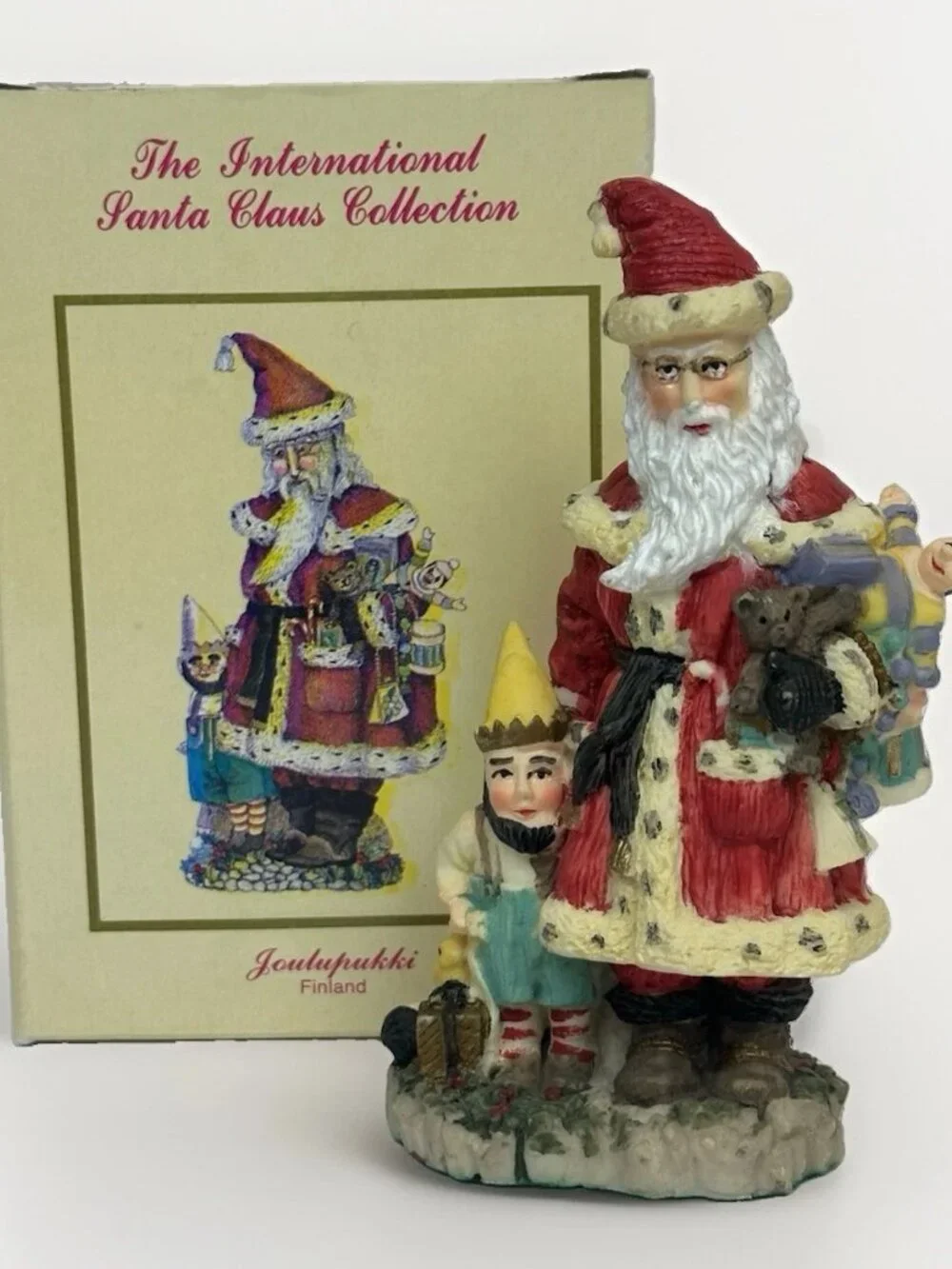 13 Vintage Collectible - The International Santa Claus Collection Figurines
